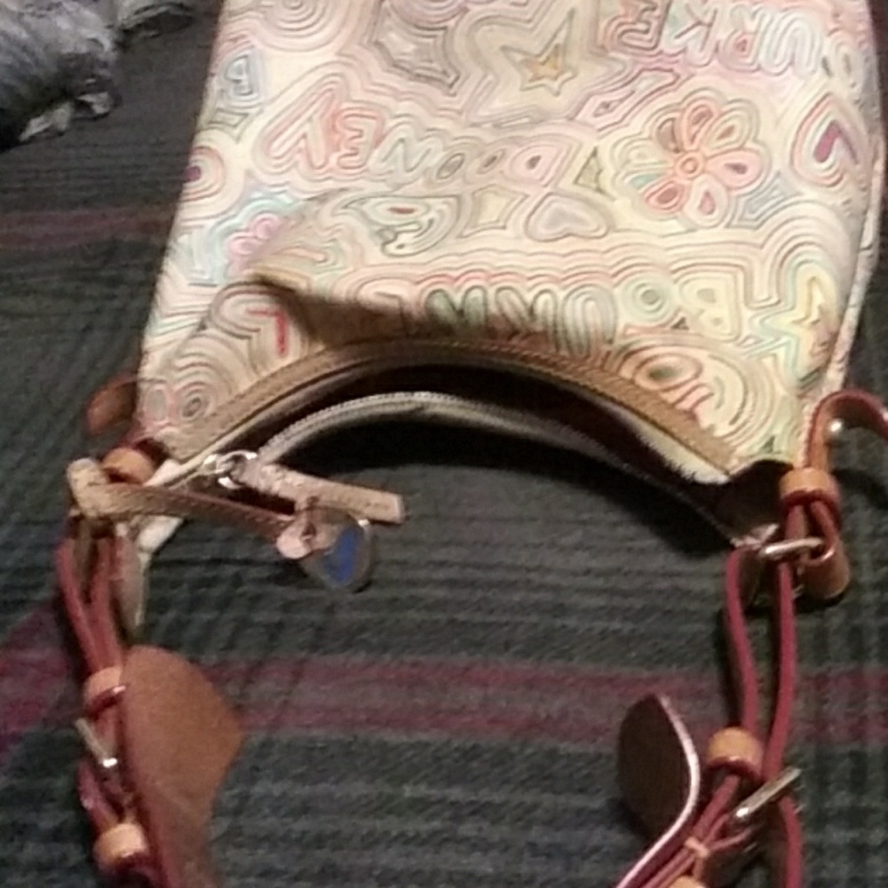 Bag - Picture 2 of 4